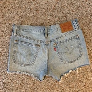 Levi’s high rise light wash shorts